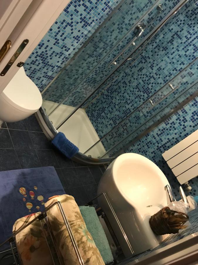 B&B L'Angolo Sulla Piazza Mirabella Imbaccari Екстериор снимка